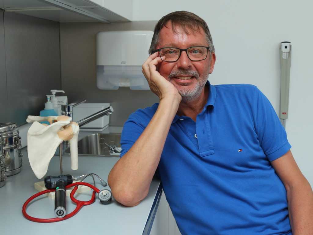 Dr. Jan Ampe